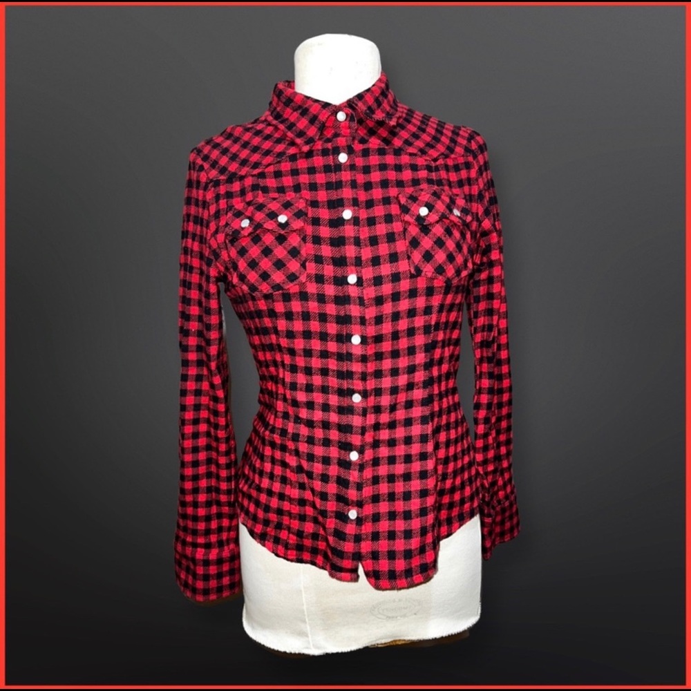 XXI junior’s red button down shirt long sleeve